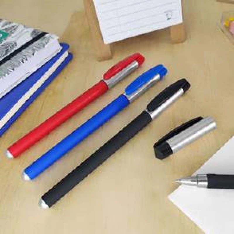 Boligrafo Kante, con tapa removible y mina de tinta gel