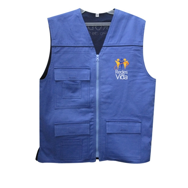 Chaleco Portugal en Drill, con 3 bolsillos, con forro interno en malla