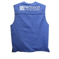 Chaleco Portugal en Drill, con 3 bolsillos, con forro interno en malla