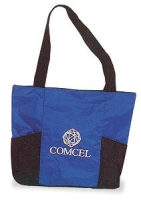 Bolso Pirineos, en lona, 37 x 34 x 9 cmts