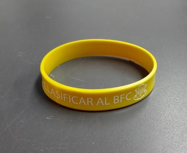 Manilla Continua, en silicona, con logo estampado a uno o varios colores