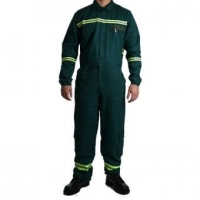 Overol en tela drill de algodón, manga larga, con reflectivo